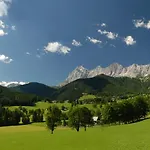 아파트 Panorama 람자우 암 다흐스타인